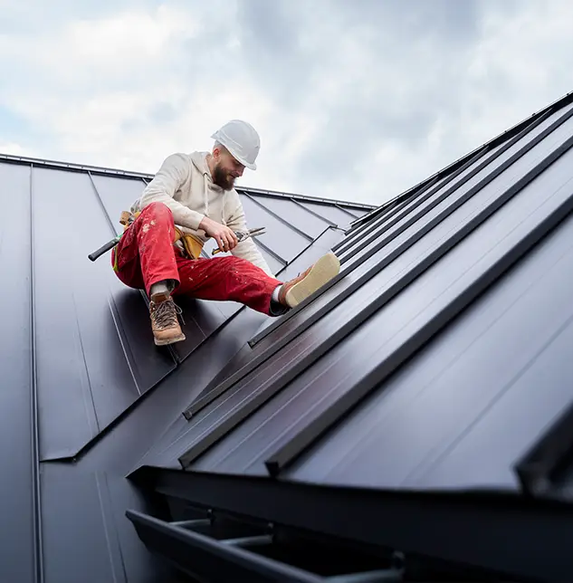 Reliable Roof Eaves Repair Company in Oak Lawn, IL: Protecting Your Home's Edge
