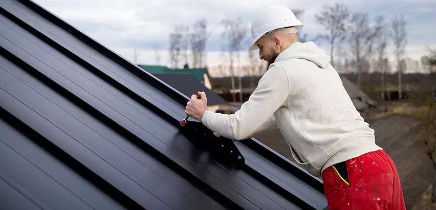Professional Corrugated Roofing Repair Services in Oak Lawn, IL