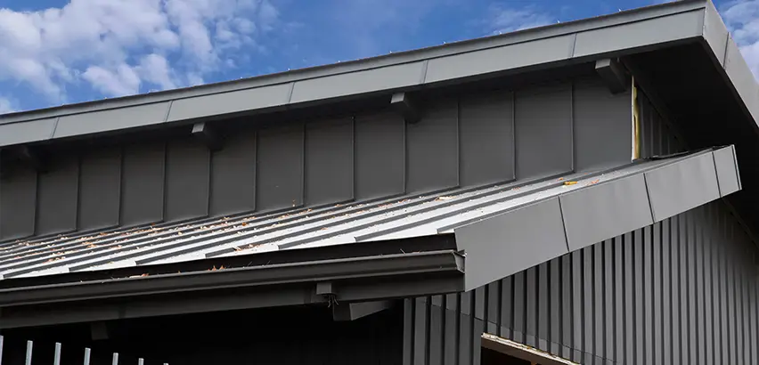 Professional Roof Eaves Installation Services in Oak Lawn, IL