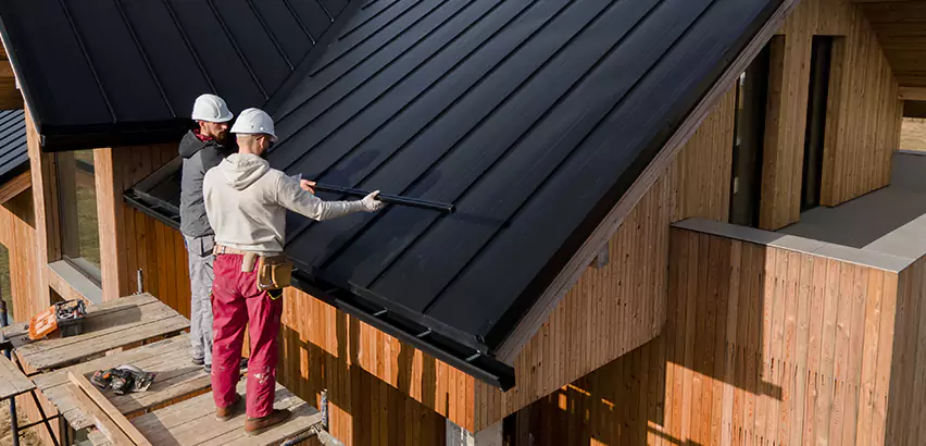 Metal Barn Roof Repair in Oak Lawn