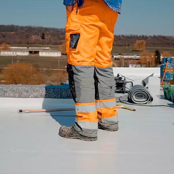 Why Oak Lawn Property Owners Choose Oak Lawn Roofing Contractors?