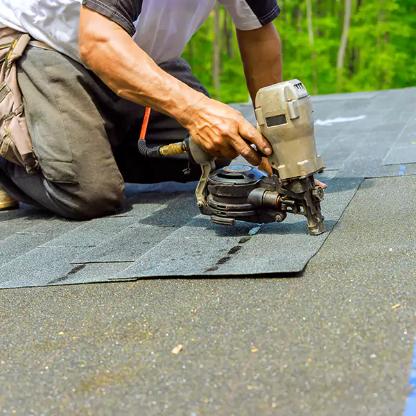 Why Oak Lawn, IL Homeowners Rely on Oak Lawn Roofing Contractors for Shingle Roof Repair?
