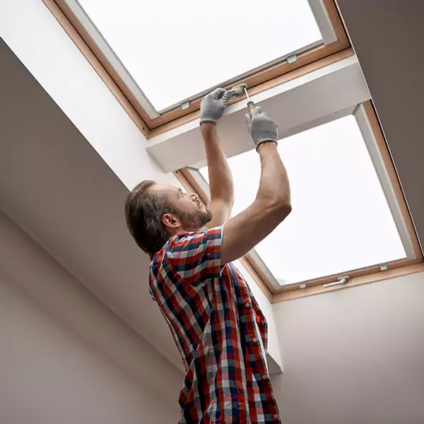 Why Oak Lawn, IL Homeowners Choose Oak Lawn Roofing Contractors for Skylight Repair?