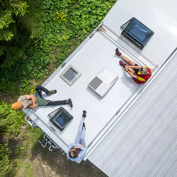 Why Oak Lawn Property Owners Choose Oak Lawn Roofing Contractors?